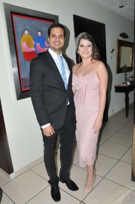 Luis Fernando Suazo y Beatriz Lara