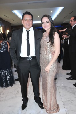 Mario del Cid y Nicole Maldonado