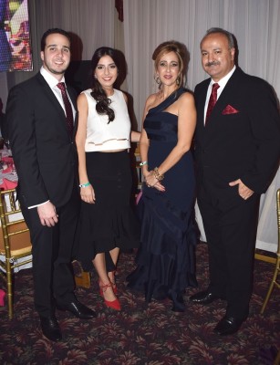 Reginald y Fabiola Panting, Rita y Walid Jabbour.