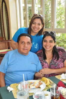 Tesla Ramos, Mario Ramos y Andrea Ramos