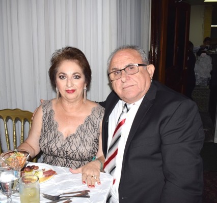 Yolanda y Munir Ganineh.