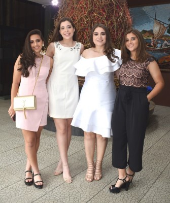 Katherine Fajardo, Guilianne Camicciotolli, Valeria Boadla y Gaby Mourra.