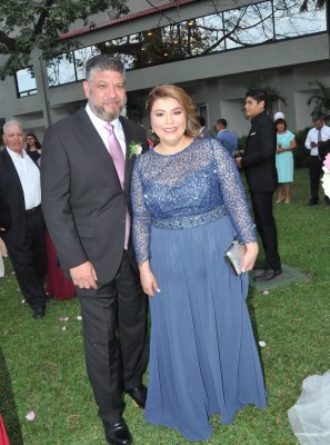 Los padres de la novia, Oscar Barrientos y Leonor Pires de Barrientos