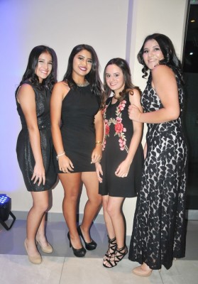 Ana Karen Borjas, Andrea Galindo, Luz Dacosta y Sissi Quintero