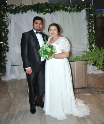 Después de 5 meses de compromiso, Felix Martínez y Valeria Rodríguez determinaron unir sus vidas en matrimonio.