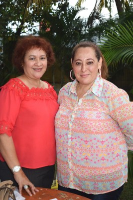 Doris Rodríguez y Victoria Turcios