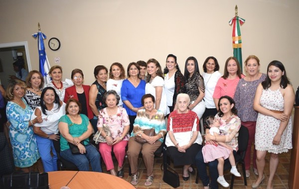 La comunidad de mujeres mexicanas que residen en la ciudad de San Pedro Sula