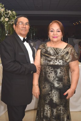 Los padres de la novia, Benicio e Isabel de García