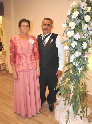 Los padres de la novia, Irma Hernández y Roberto España