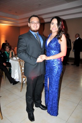 Michael Gallardo y Xochitl Lozano