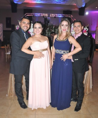 Miguel Medina, Kimberly Fajardo, Yolany Funes y Osman Hernández