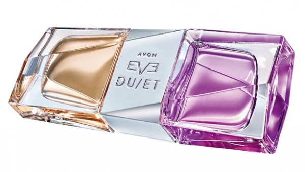 Para personificar las diversas facetas de EVE DUET, Avon presentó a Eva Mendes como embajadora e imagen de la fragancia