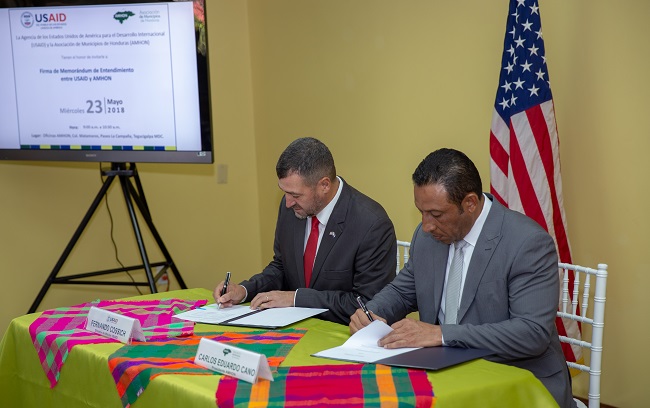 Usaid y la Amhon firman memorándum de entendimiento