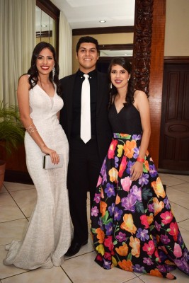 Alejandra Yuja, Diego Rojas y Yeidi Yuja