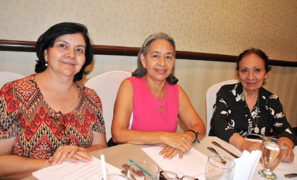 Aracely Rosa, Rosa Orellana y María Lourdes de Godoy