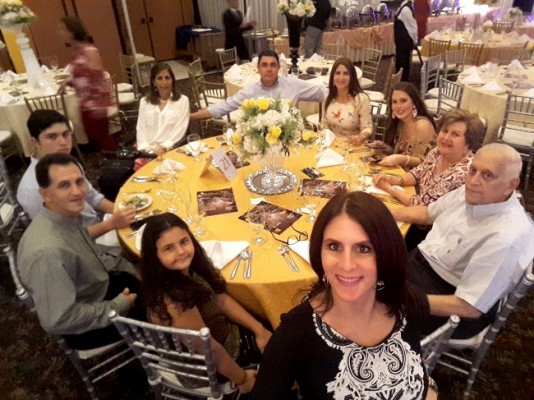 Celebrando a Afifita Larach en familia
