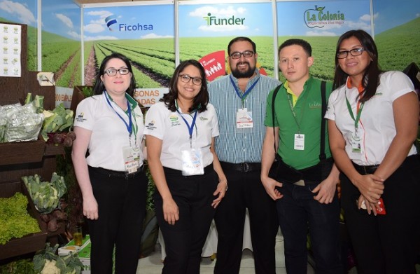 Rosa María Sánchez, Maylin Mejía, José Elías Fléfil, Luciano Colindres y Greisy Gómez.