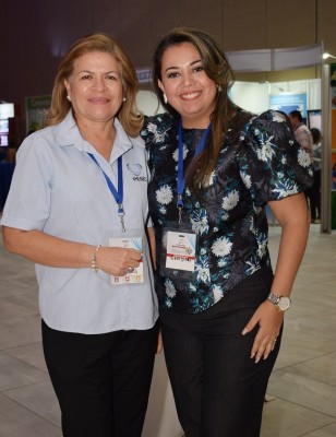 Sandra Rivera y Georgina Barahona.