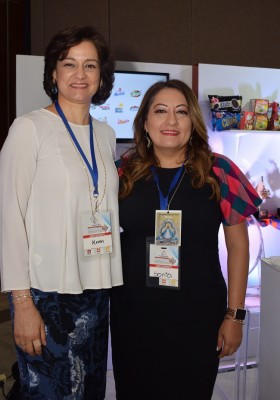 Karen de Calidonio y Sonia Mejía, directora de RSE de Grpo Jaremar