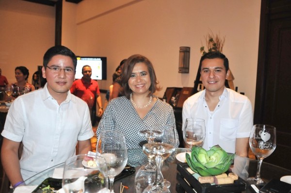 Daniel Rivera, Jackie Reyes y David Rivera