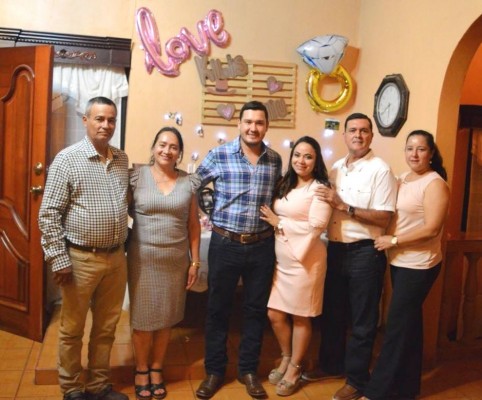 Elcio Rene López, Janeth Leticia Milla, Eliu Rivera Pineda, Kibissay Lineth López Milla, Eliu Rivera Mejia y Maria Mercedes Pineda Sánchez