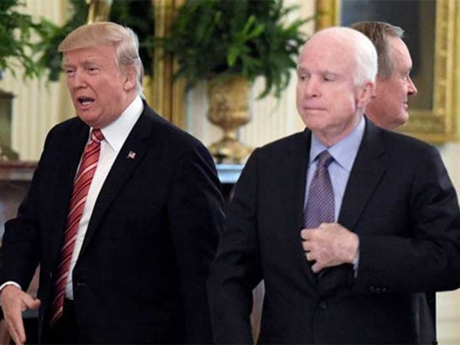 El senador republicano John McCain afectado por cáncer en el cerebro, pide que Trump no acuda a su funeral