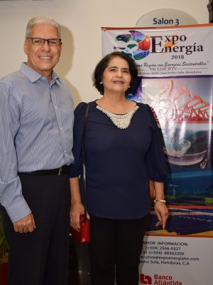 Roberto y Lizeth Venegas.