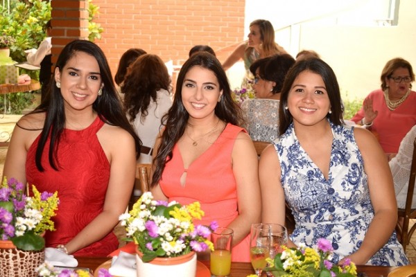 Alicia Monterroso, Fabiola de Panting y Blanca Castro