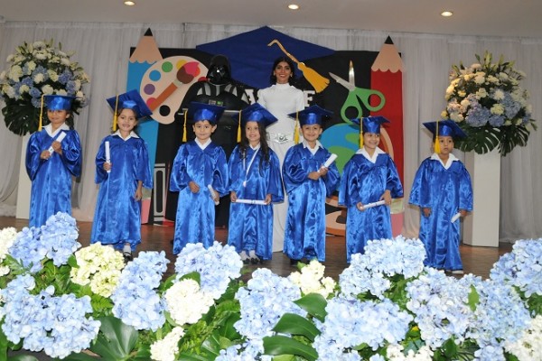 Andrés Emilio Valladares, Laura Elizabeth Portillo Aguirre, Esteban Alejandro Membreño Martínez, Luisa Valentina Ferrera, Abraham Cantarero, Jasmin Annethe Zamora y Julio César Madrid.