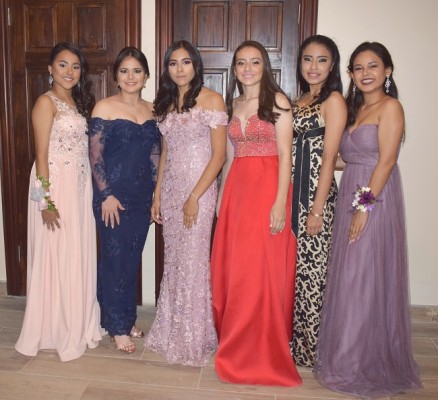 Gabriela Caballero, Liliana Matute, Sussell Ruíz, Eunice Núñez, Nelsy Knight y Katherine Vallecillo