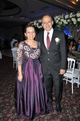 Los padres de la novia, Rosario y Carlos Rodríguez