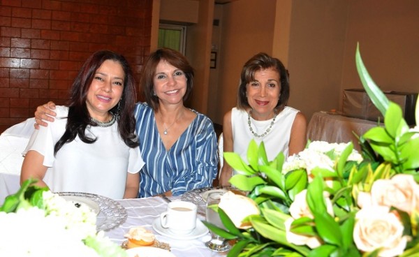 Ninfa de Nazar, Marisa de Milla y Georgette Andonie