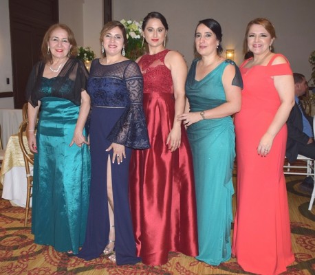 Rosita Tercero, Ingrid Romero, Gabriela Grande, Mayra Guzmán e Indira Toro
