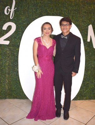 Stephanie Sorto y Gerardo Moreno