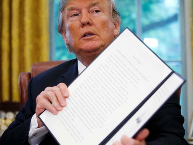 Tras presión mundial, Trump pone fin a la separación de familias migrantes