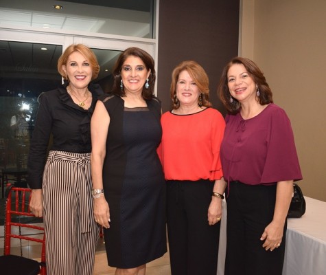 Zobeyda de Saybe, Maribel de Larach, Melissa de Pineda y Mildred de Handal