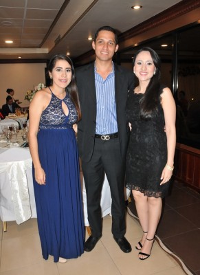 Dora Gradiz, Bryan Garrido y Melissa Pérez
