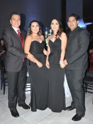 Mario Paz Funes, Andrea Sánchez, Giselle Kattán y Emilio Osegueda