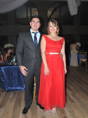 Jorge Alvarado y Nicole Zambrano