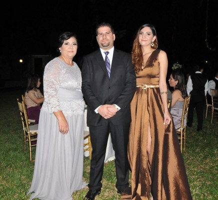 La madre del novio, Miriam Siwady, Selim Antúnez y Feride Antúnez