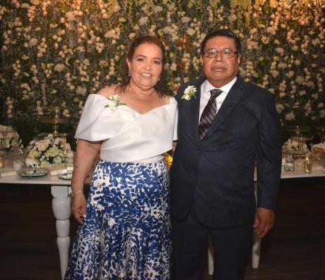 Los padres de la novia, Narciso y Ovidia Herrera