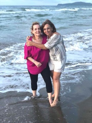 María Dolores Sikaffy y Margarita Kawas en un estupendo fin de semana