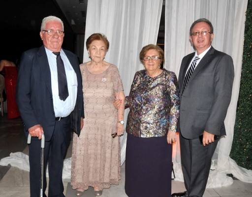 Jaime Pinto, Emerita Moreira, Anatilde Castillo y Pedro Castro