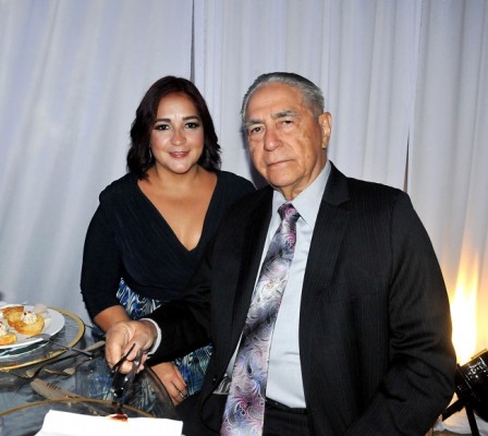 Jorge y Vanessa Marinakys