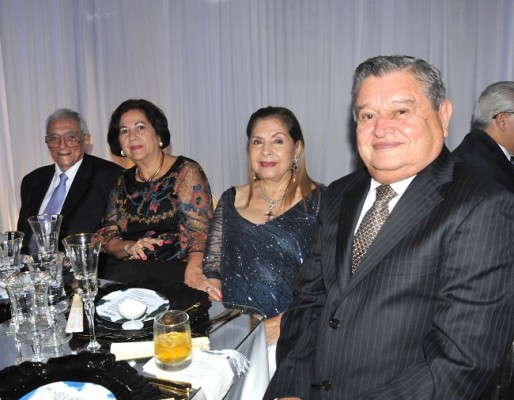 Omar Abufele, Yolanda de Abufele, Yunis de Sierra y Miguel Sierra
