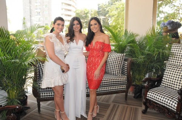 Adriana Salem, Tamara Bendeck y Ana Villeda