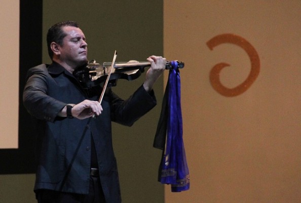 Concierto de violinista Héctor David (2)