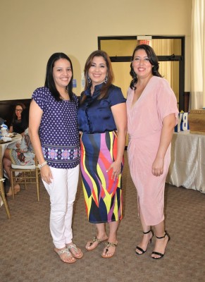 Cristy Banegas, Claudia Mathis y Fátima López
