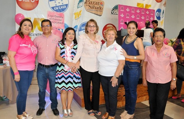 El lanzamiento oficial de la Campaña Rosa de Molino Harinero Sula, reunió al noble voluntariado por la causa que mueve los corazones hondureños en este mes de octubre..