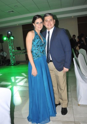 Danilo Serrano y Evlyn Kafati